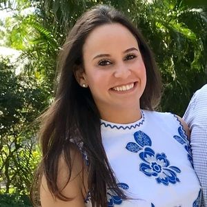 Meet your Posher, Cortney